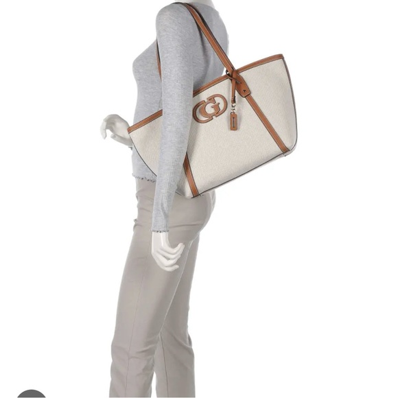 Guess Sebina Tote Bag - Picture 5 of 5